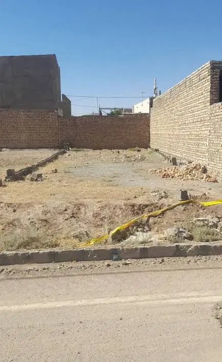 زمین مسکونی