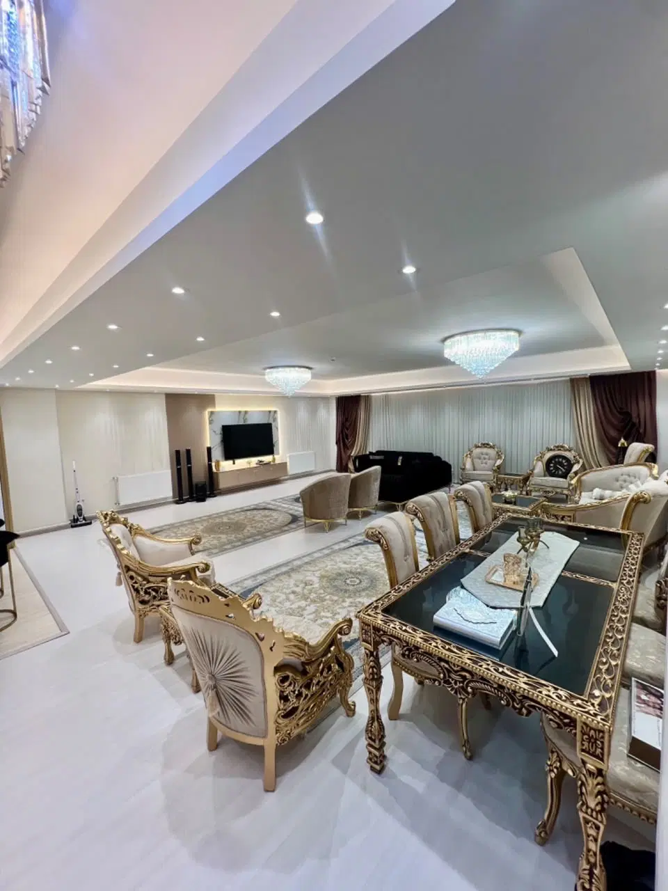 آپارتمان ۱۷۶ متر در قرآغاج