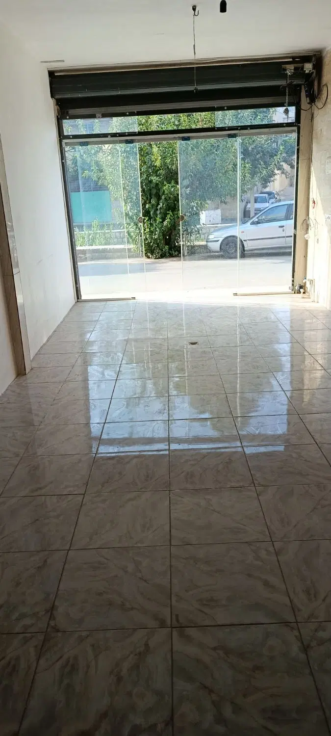 مغازه وانبار