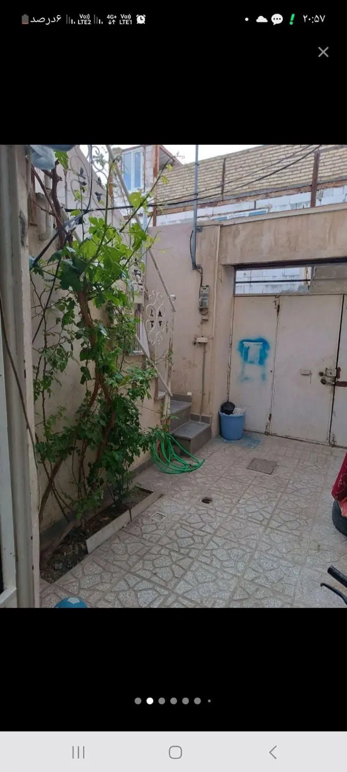 خانه  ویلایی با مغازه