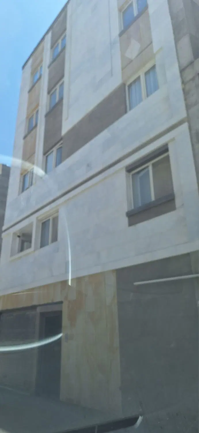 اپارتمان ۳ خوابه شهرک زیتون