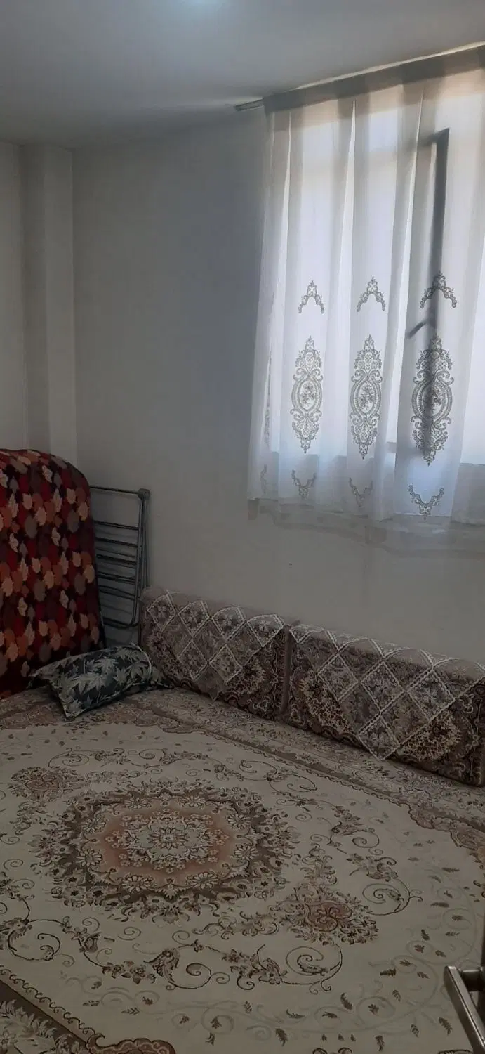 آپارتمان ۵۳ متری دارای وام بانکی شهرک‌ مفیدی
