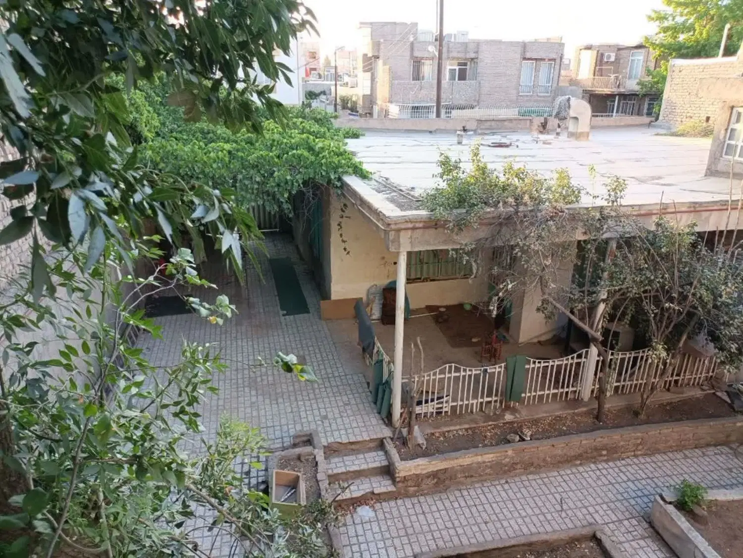ح ویلایی کمال ۸ با پروانه ۷ سقف ۲۰۳متر میلان ۲۰ مت