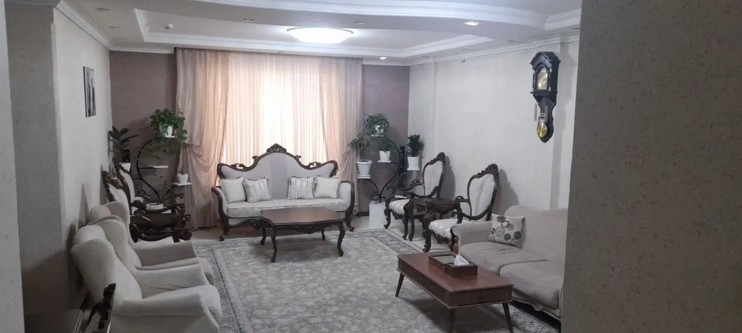 آپارتمان ۹۵ متری فول امکانات بازسازی‌شده