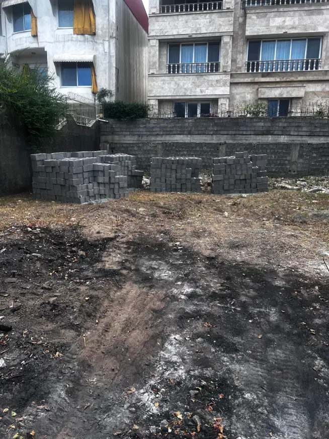زمین ۳۰۰ متری پشت شهرک اسحاقی توریستی