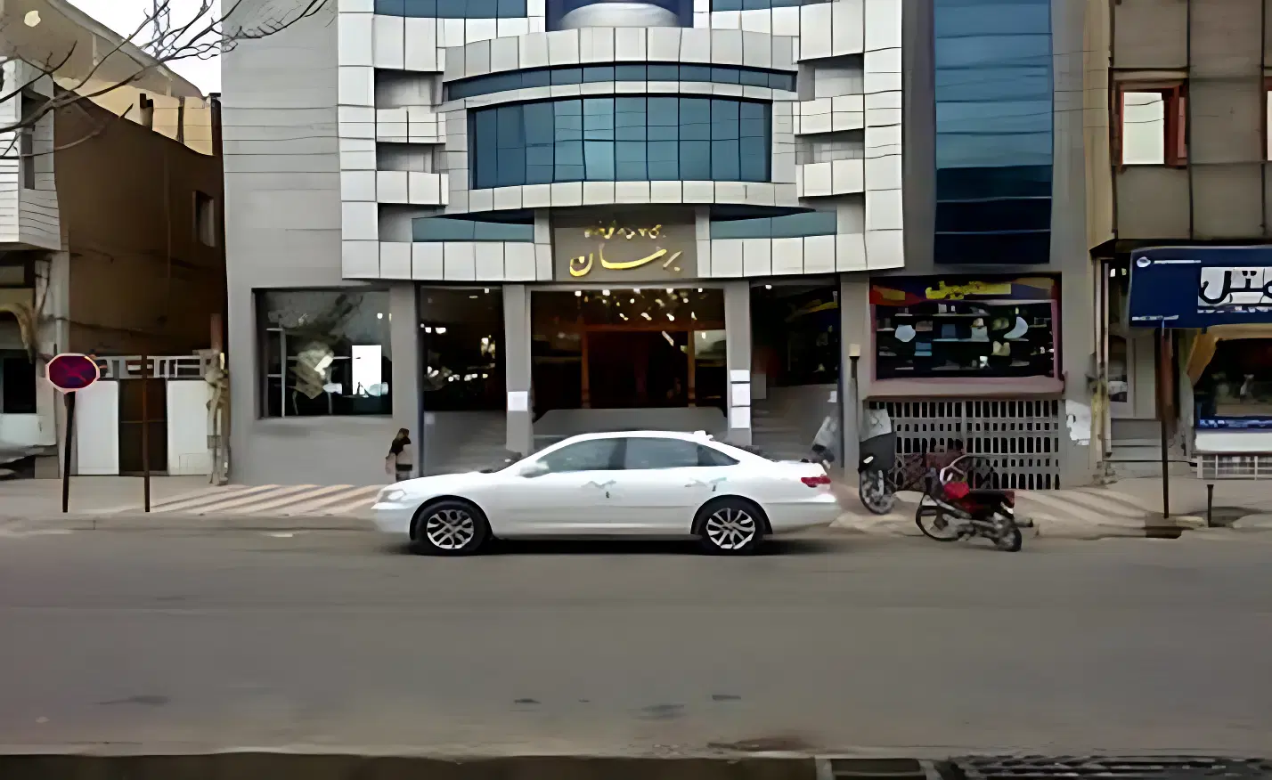 مغازه در پاساژ برهان