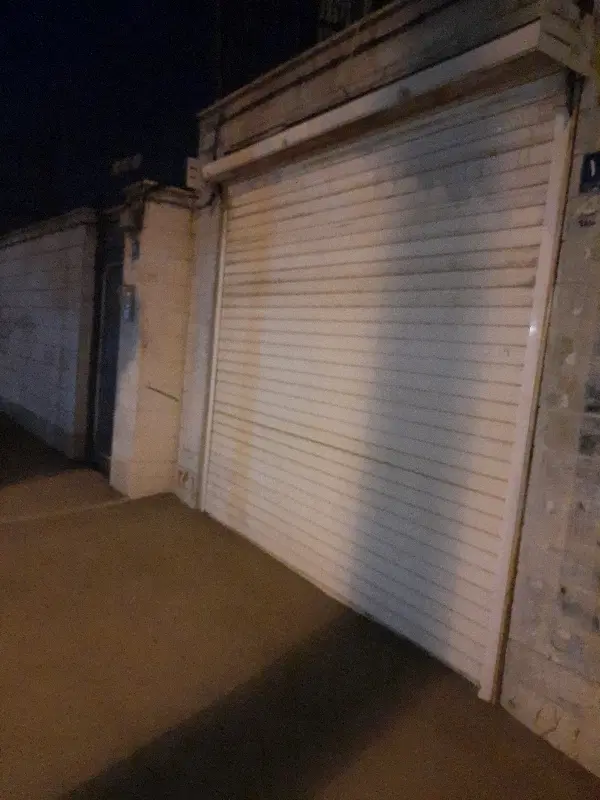 یک باب مغازه ۲۲ متری واقع در شهرک معلم