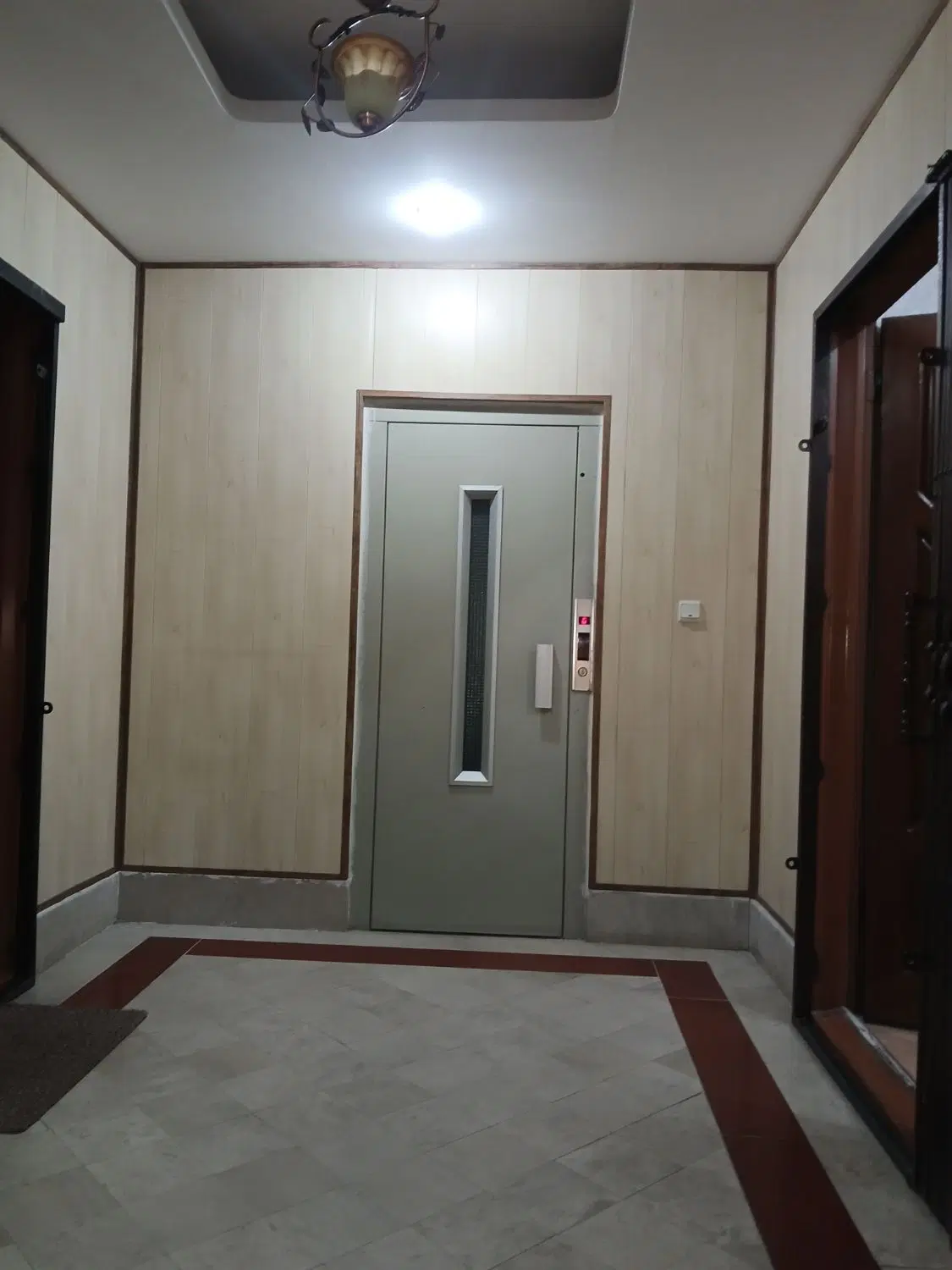 آپارتمان ۱۰۰ متری صیاد ۴۰