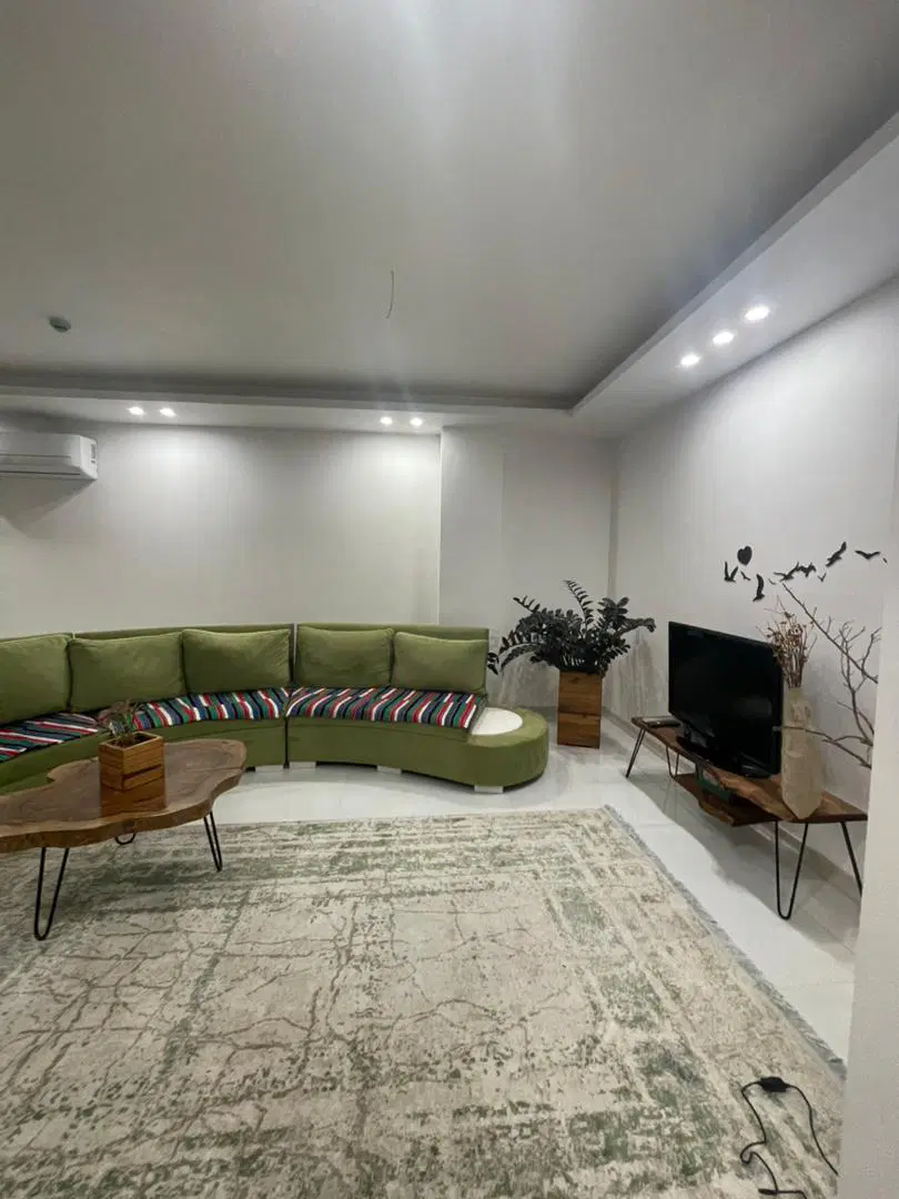آپارتمان ۱۲۰ متری، نوساز، آسانسور دار