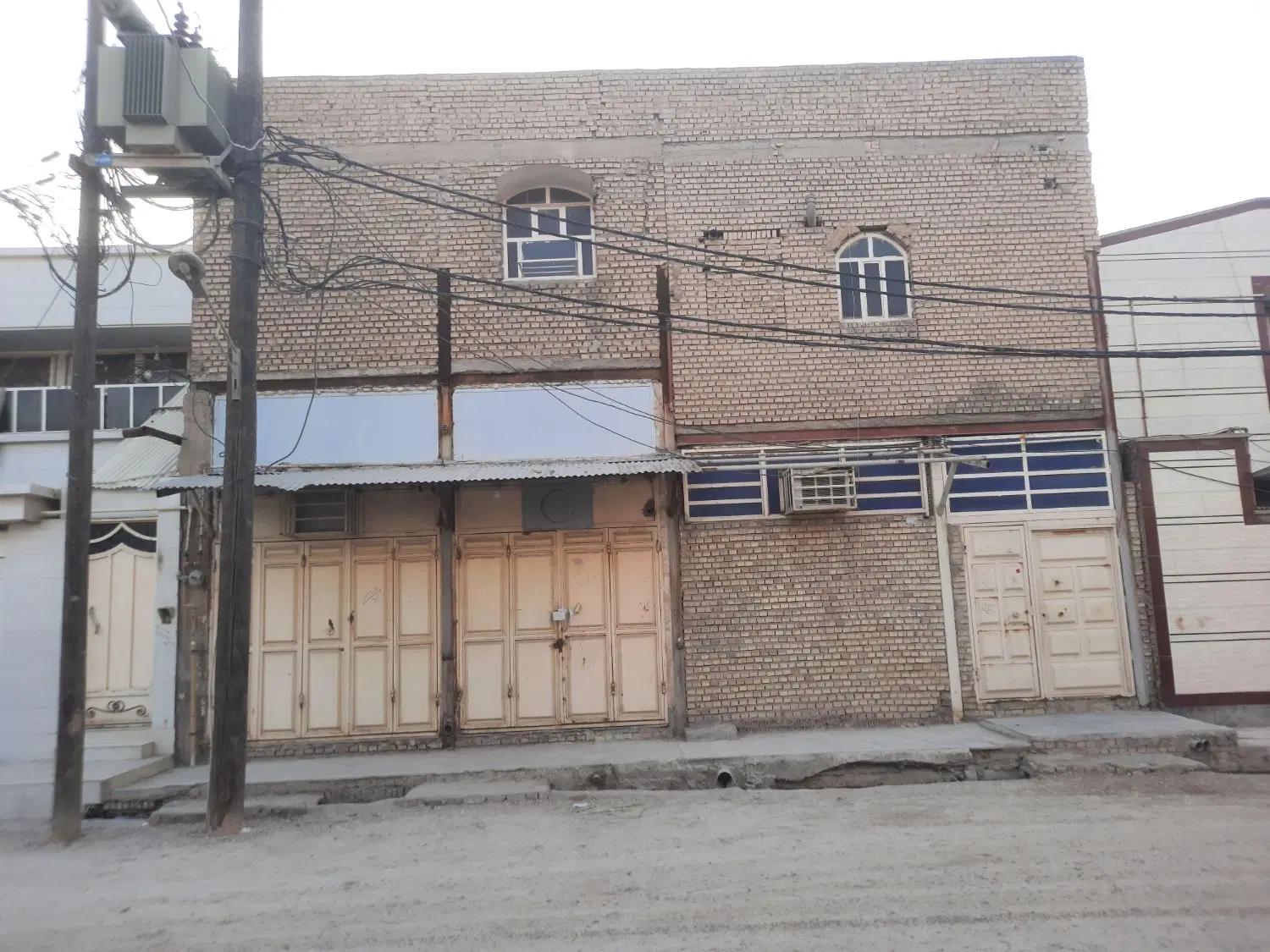 فروش خانه ویلای تجاری ومسکونی دوطبقه