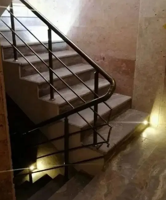 سه خواب خوش نقشه 130 متر جمهوری