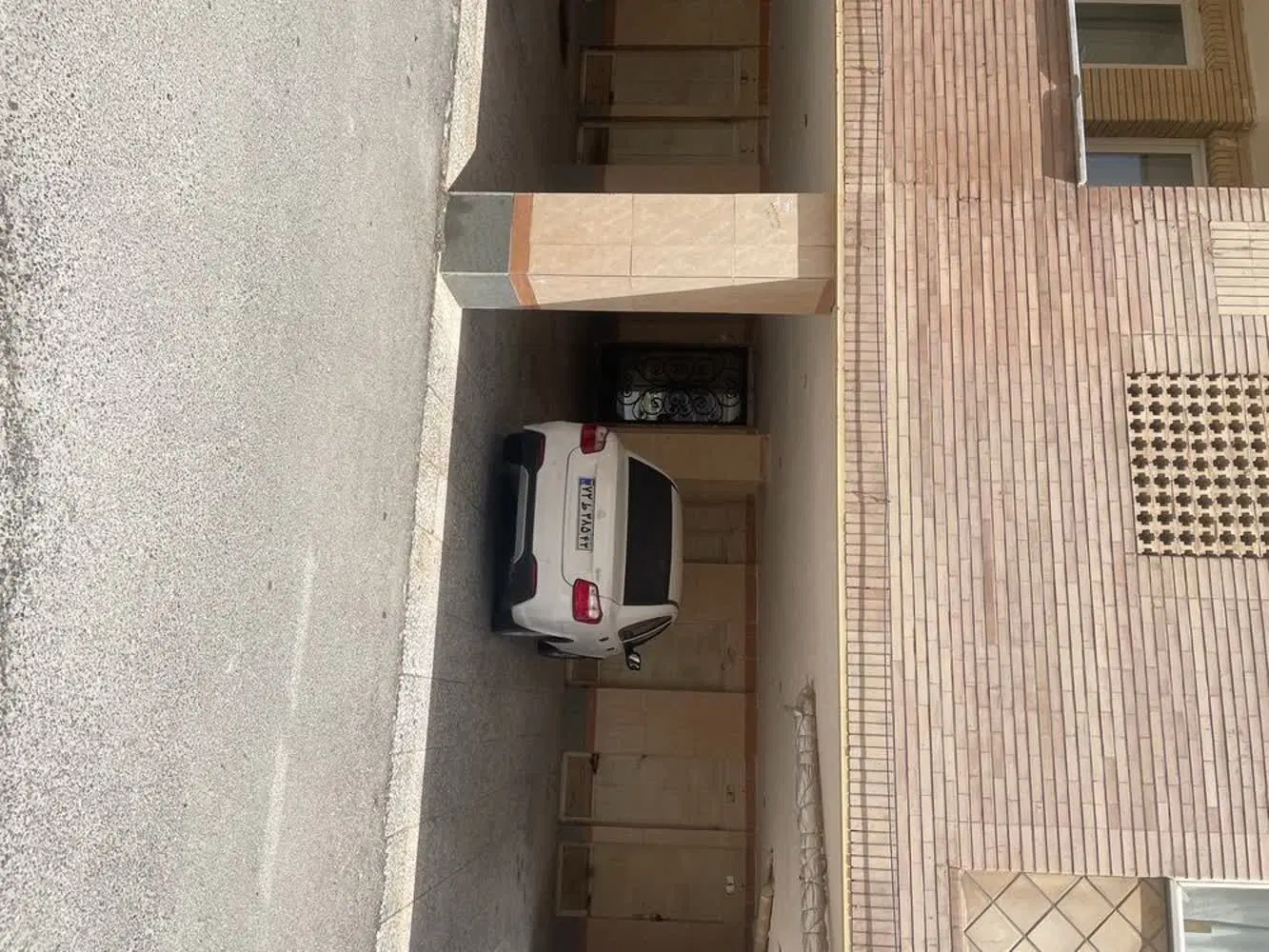 خانه در شهر مجلسی