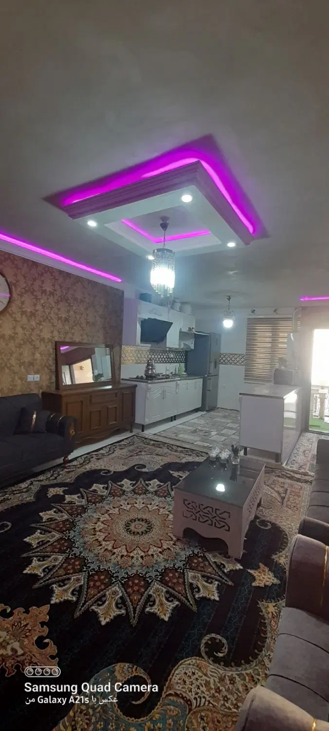خانه ویلایی در دوطبقه مجزا