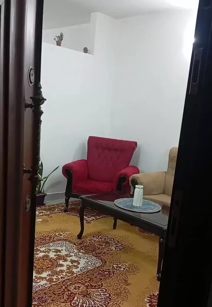 واگذاری واحد یک خواب 55متری با لوازم