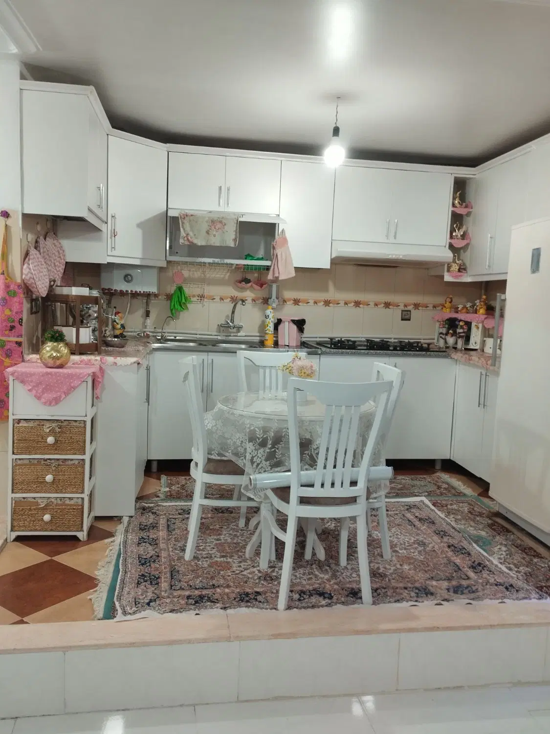 اجاره ی سالیانه طبقه ی۱۱۰متری