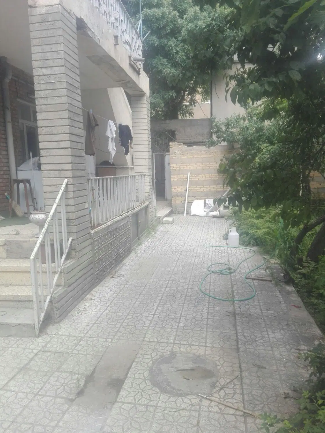 خانه  ویلایی با متراژ ۳۶۰ متر در مرکز شهر