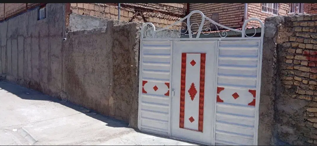 منزل ویلایی طبقه هم کف ۱۷۰متری کشمیری ۱