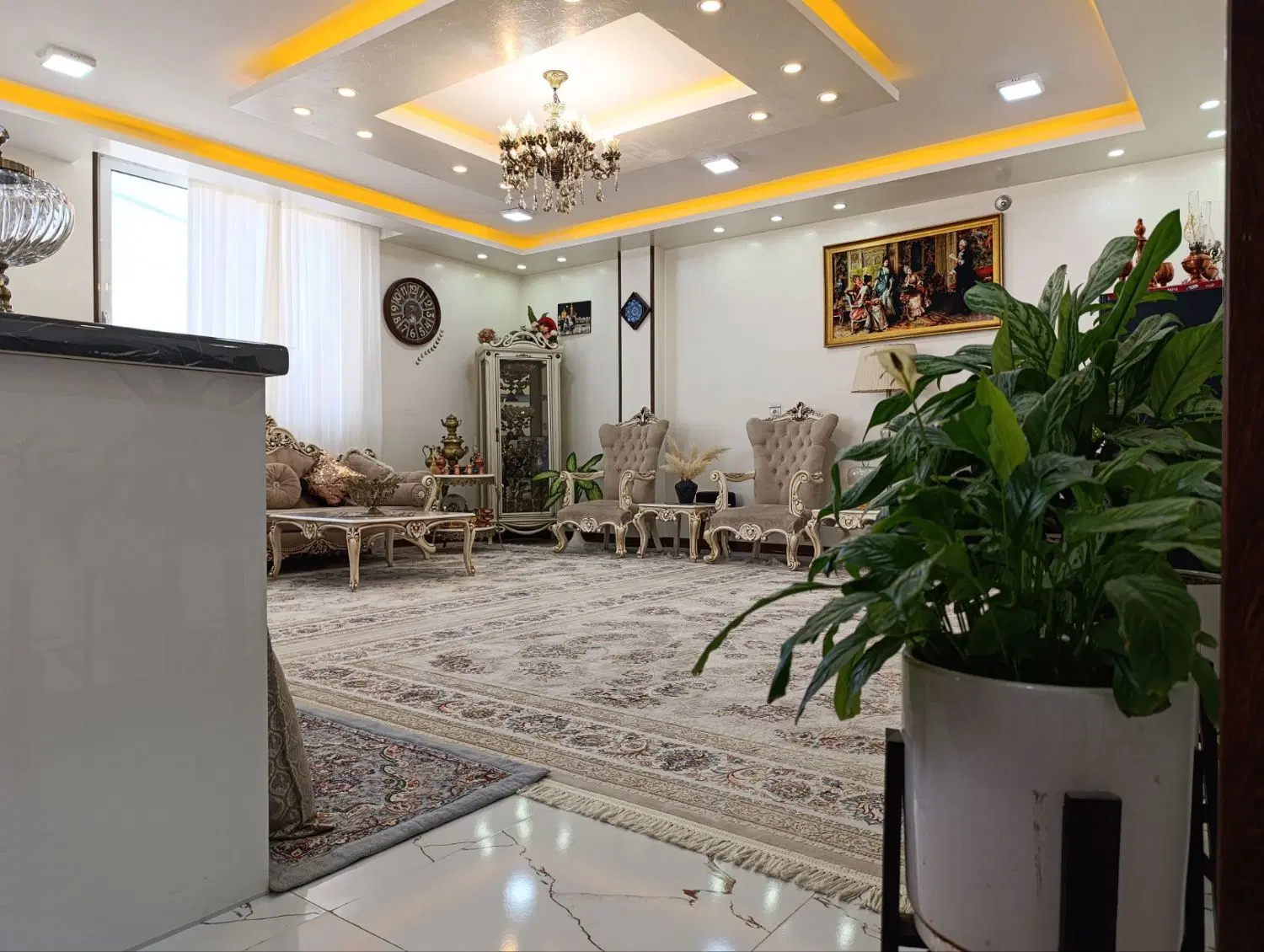 فروش تجاری اداری یزدانشهر بلوار امام رضا دونبش
