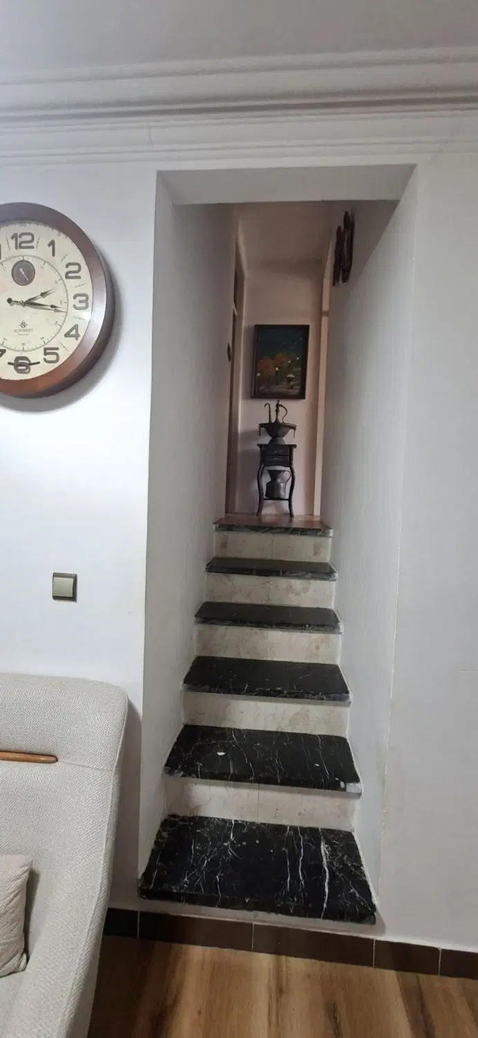 خانه ویلایی۹۰متری درفلکه گاز.خ نظری