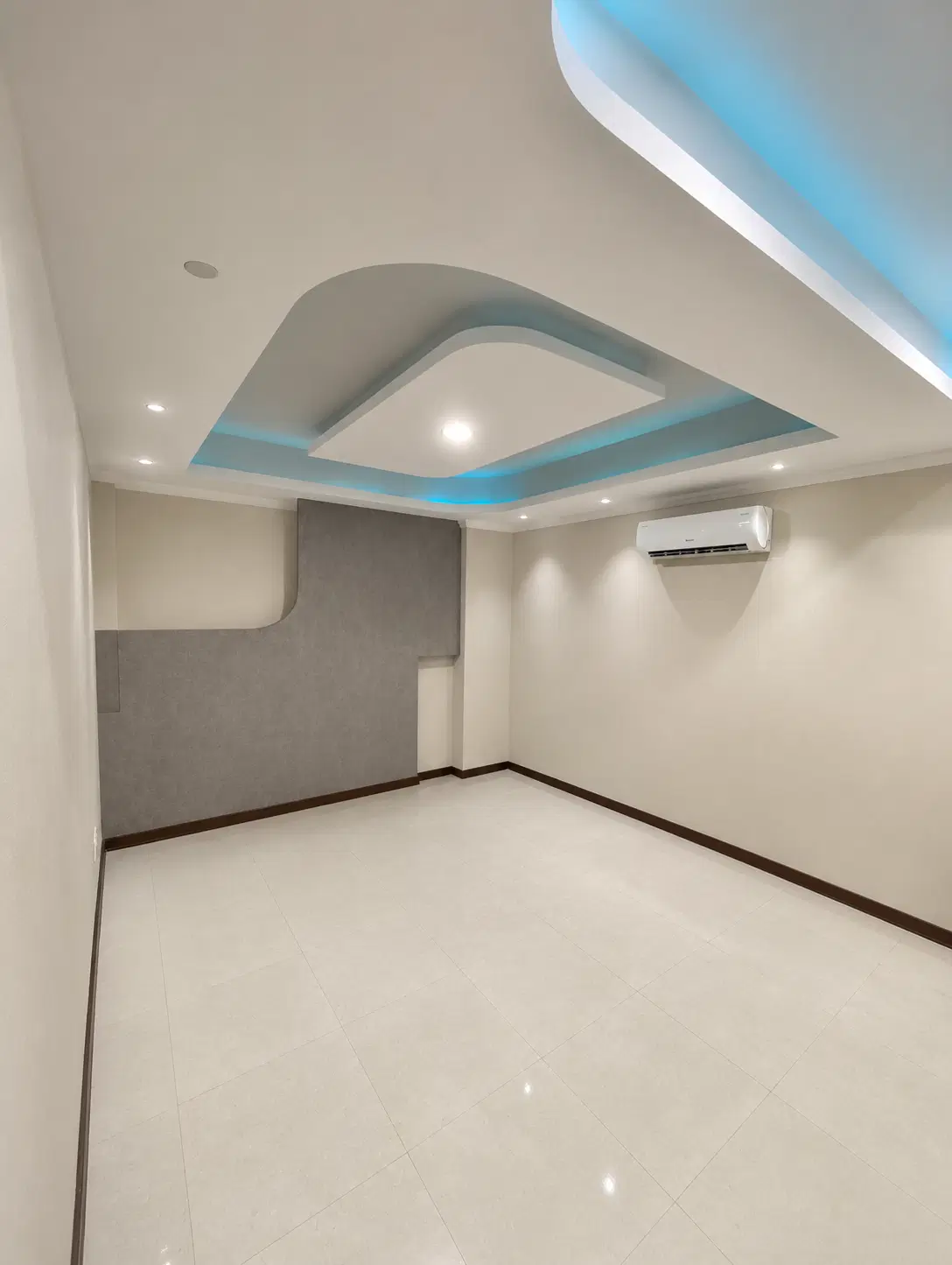 دفتر کار تجاری ۷۰ متری