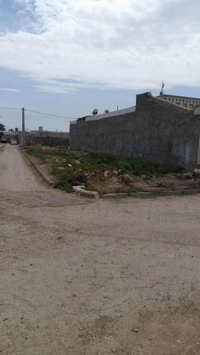 زمین ۱۷۰ متری دغاغله