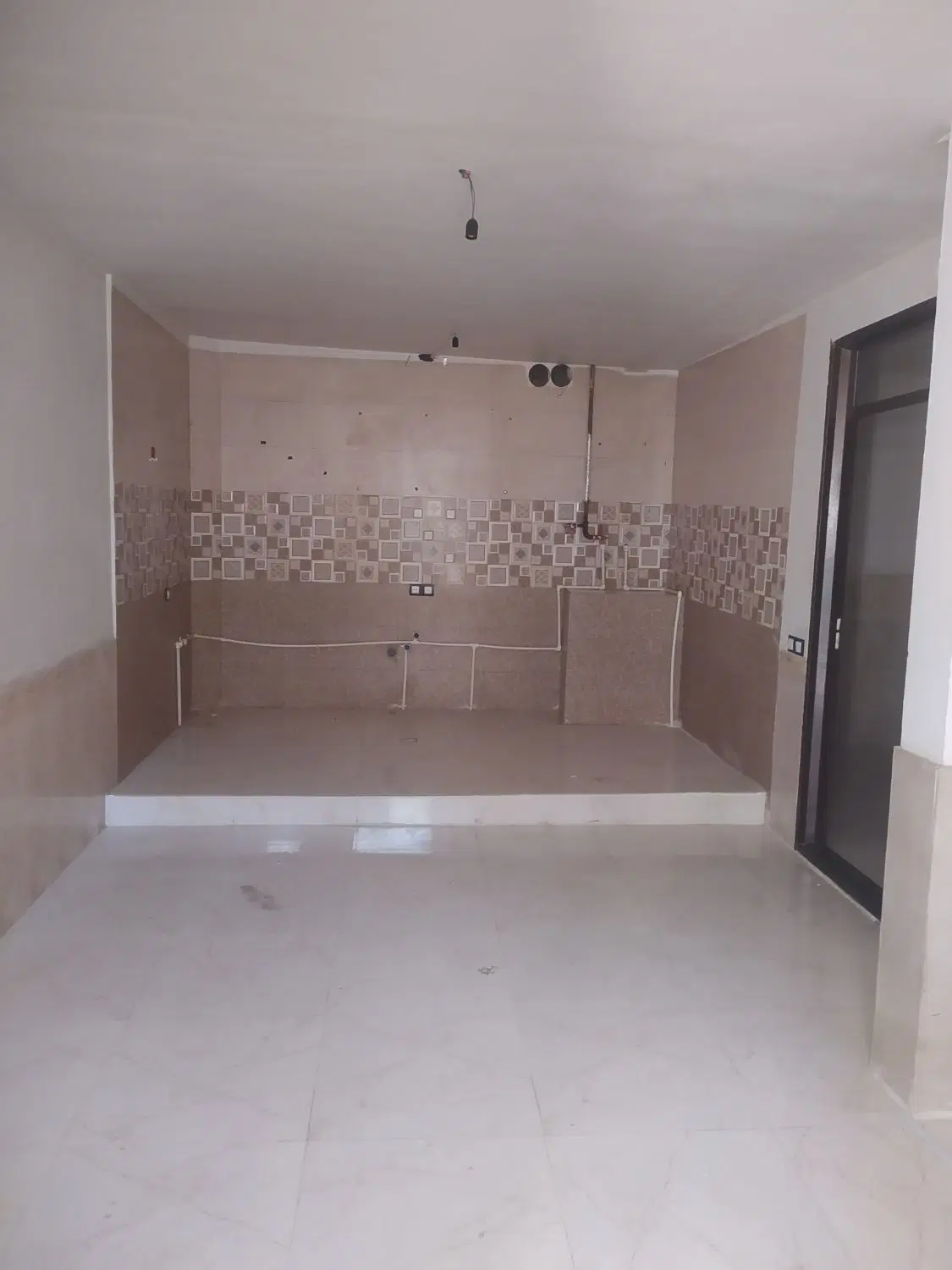 ساختمان سنگی داش ساختمان
