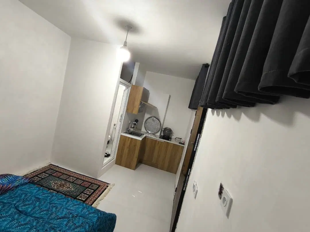 مسافر خانه