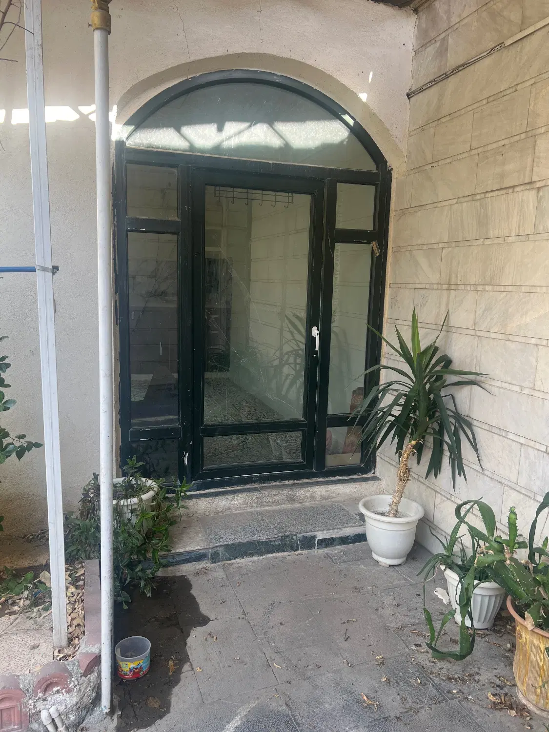 سوئیت ۳۰ متری در منیریه