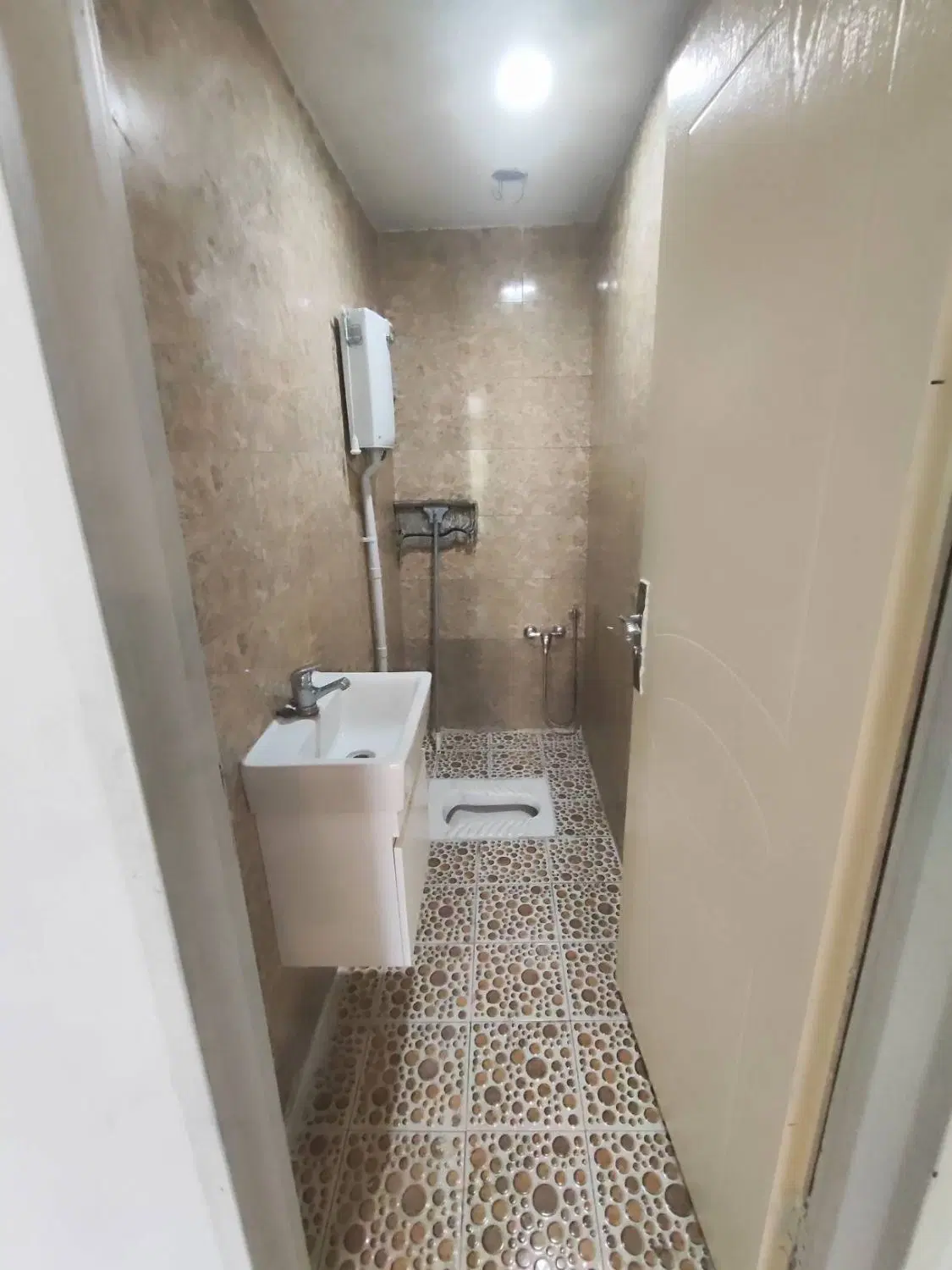 آپارتمان 110 متری نوساز فول امکانات بر طوس