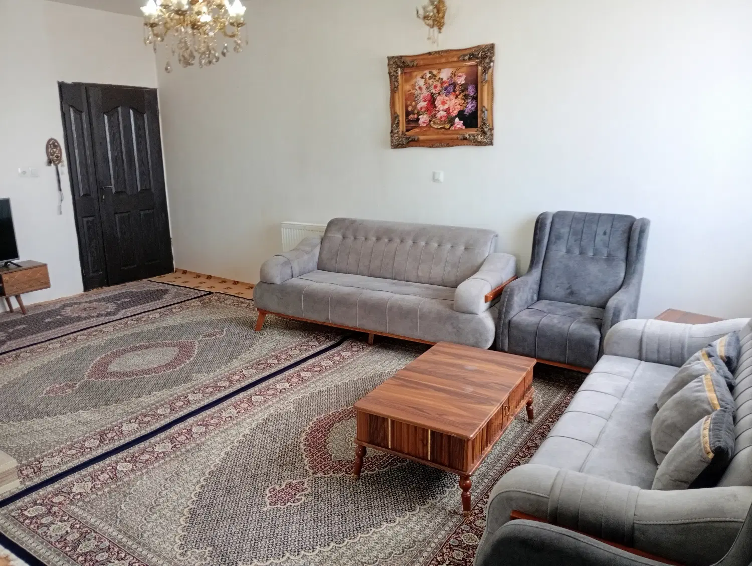 آپارتمان خیابان شهدا