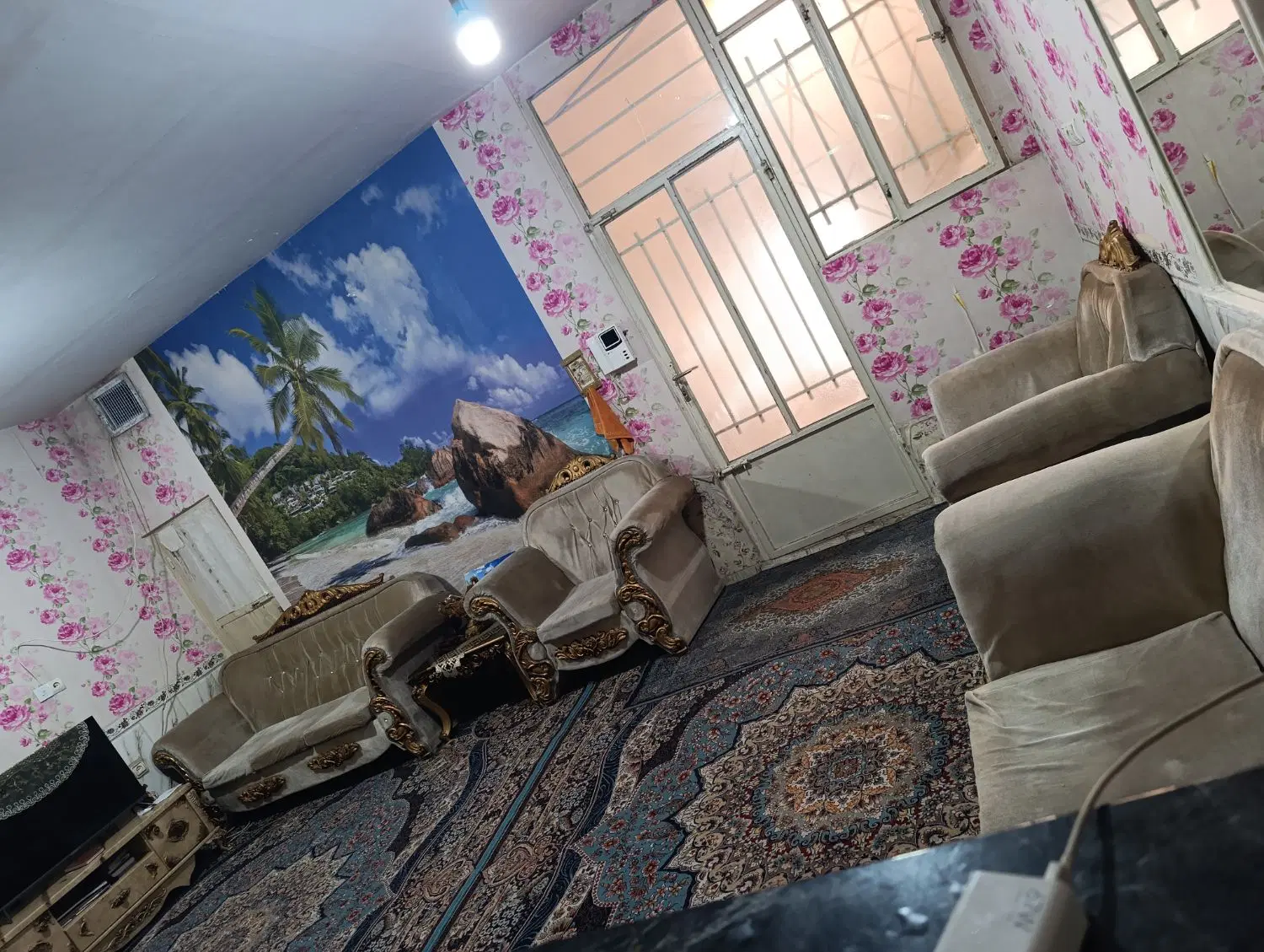 آپارتمان ۶۰ متری طبقه همکف