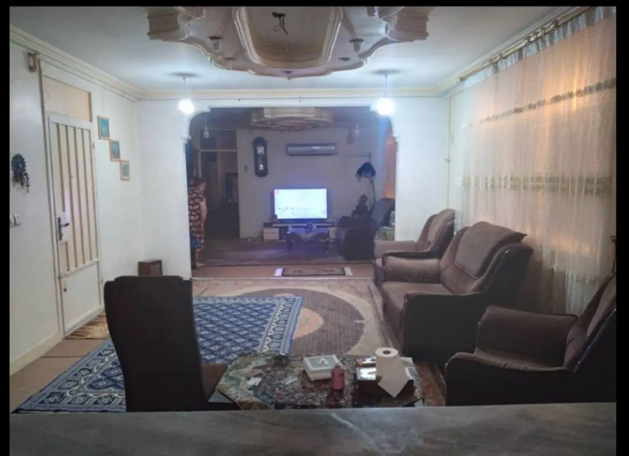 فروش واحد۹۰ متری دو خواب