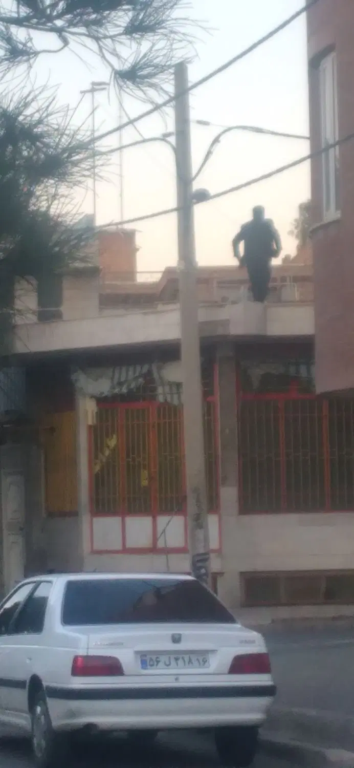 رهن کامل مغازه ۳۰ متری