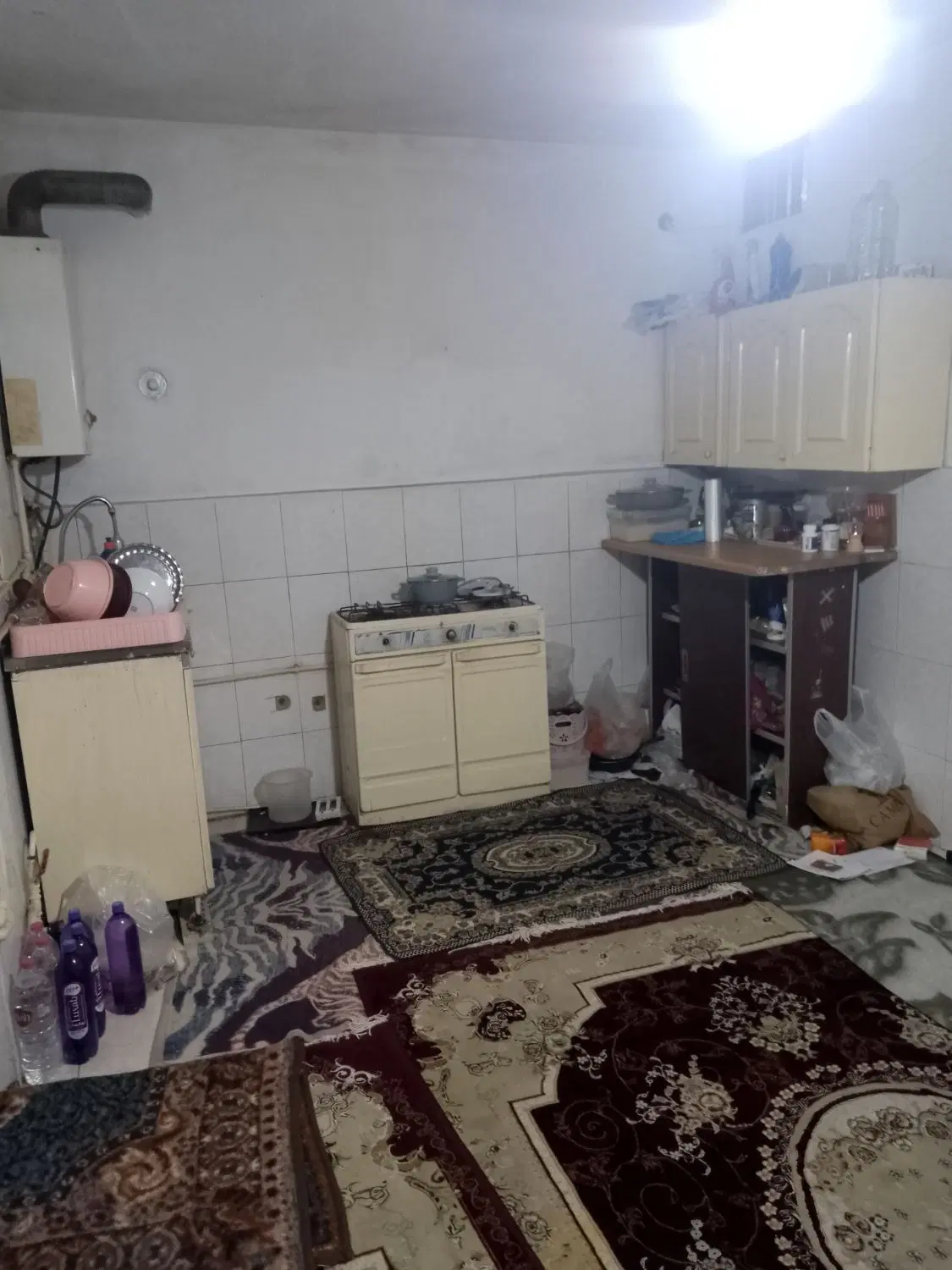 ۴۰متر کلنگی مناسب مجرد مترو حبیب اله
