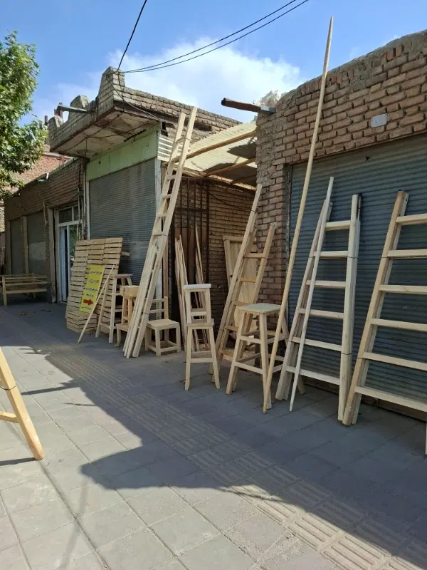 مغازه چوب بری و نجاری در سلماس