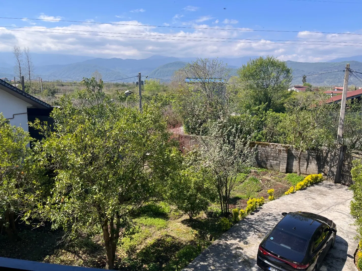 زمین با بنای احداثی