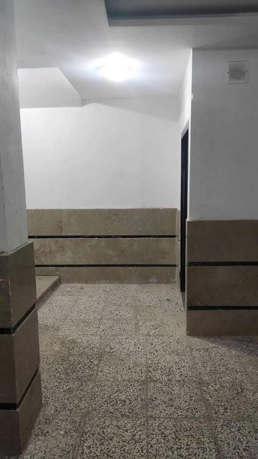 آپارتمان 75 متری دو خواب با پارکینگ