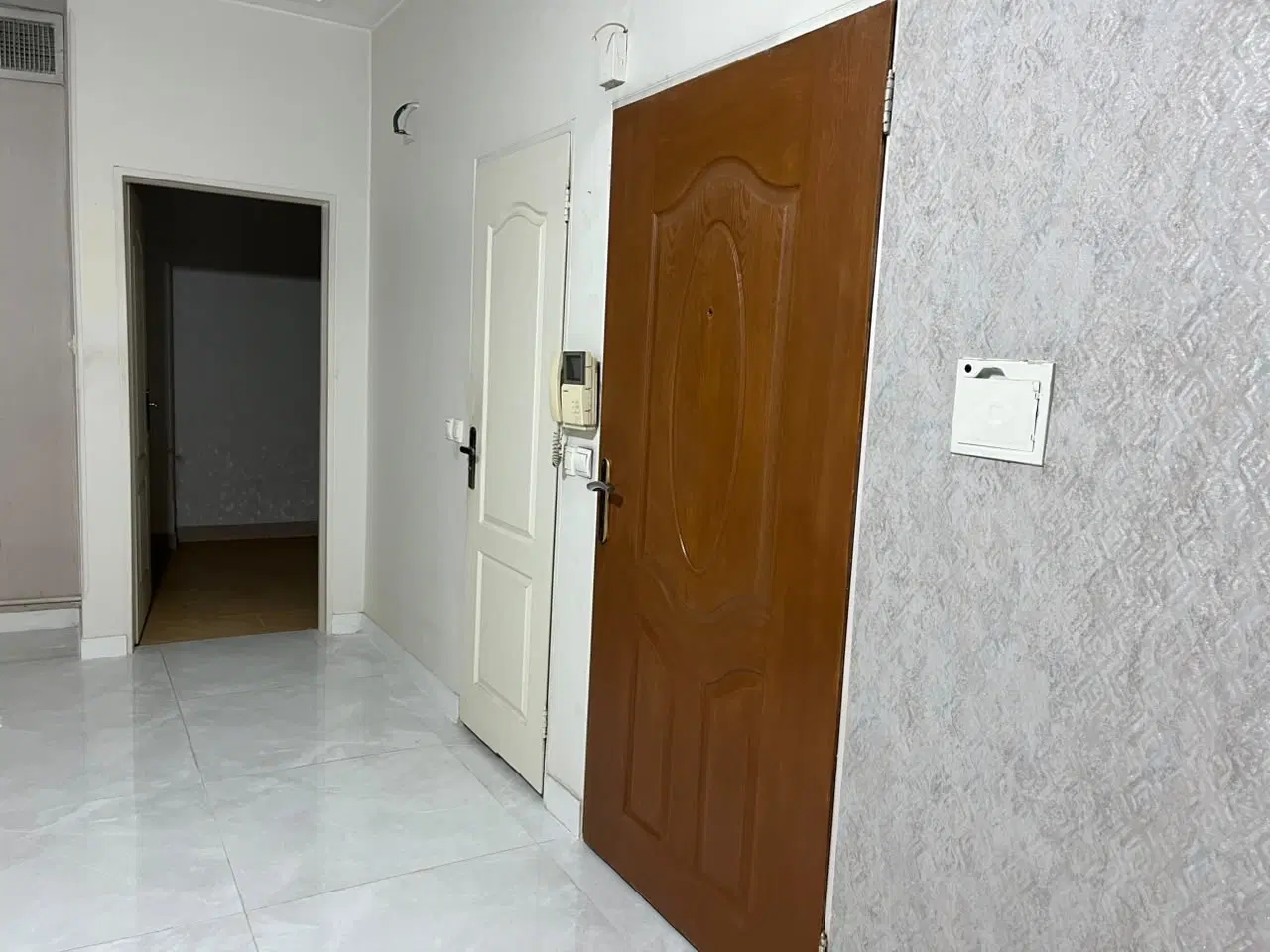 اپارتمان ۴۵ متری سی متری جی