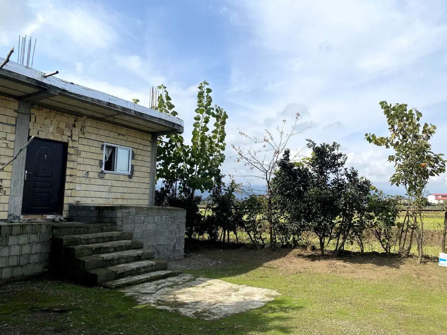 خانه ویلای حیاط دار