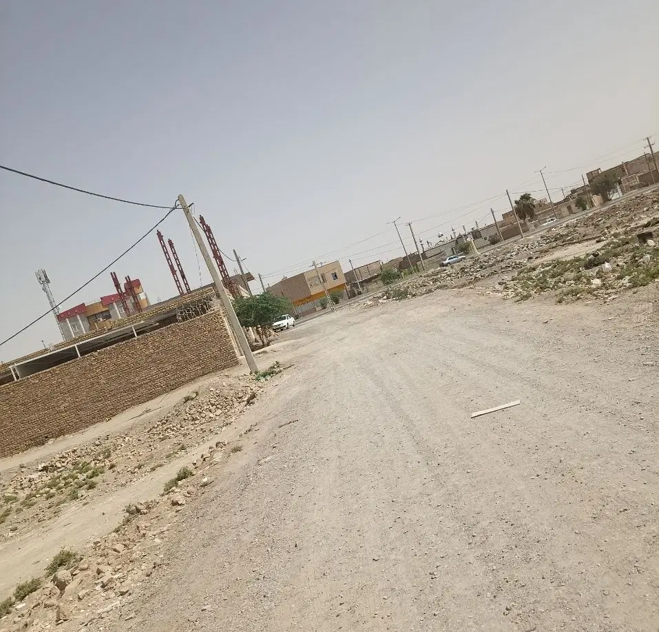 زمین خیابان دانشگاه سردونبش
