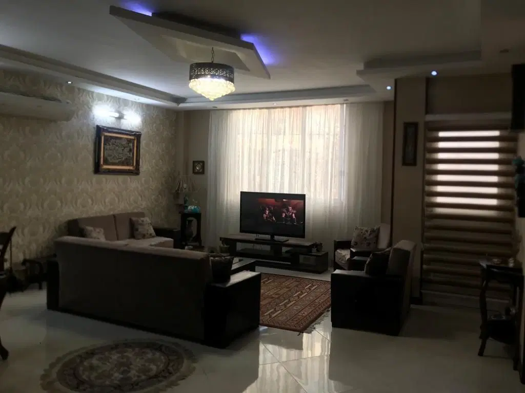 آپارتمان شیک دو خواب۱۰۰متر