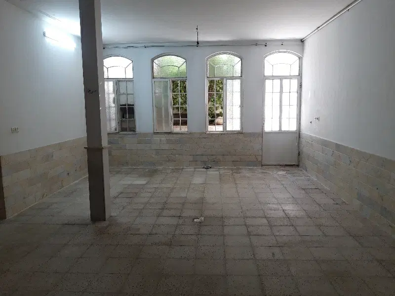 اجاره زیر زمین گلخانه ای