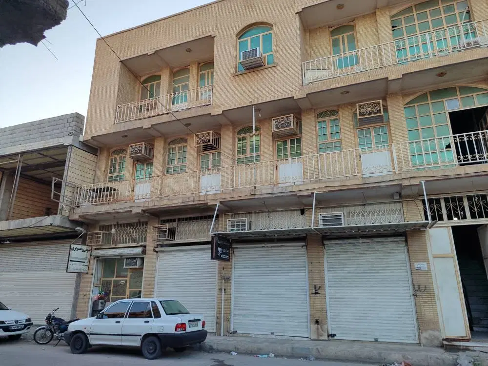 یه واحد مسکونی