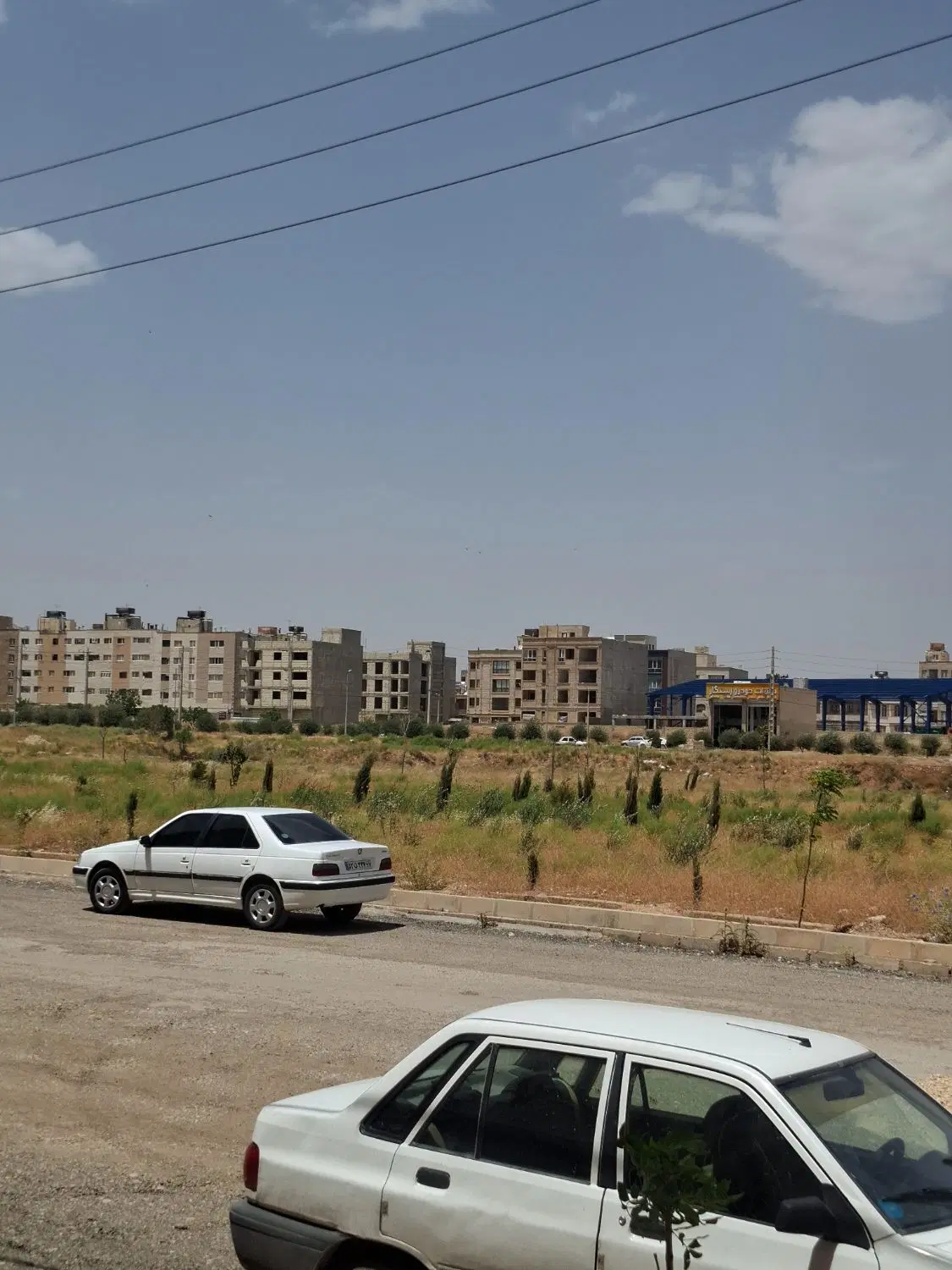 فروش سه خواب _170متری_شهرک یاس طلاییه