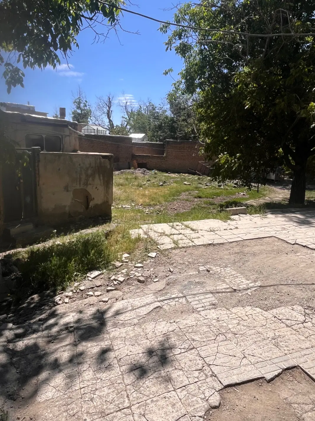 زمین مسکونی