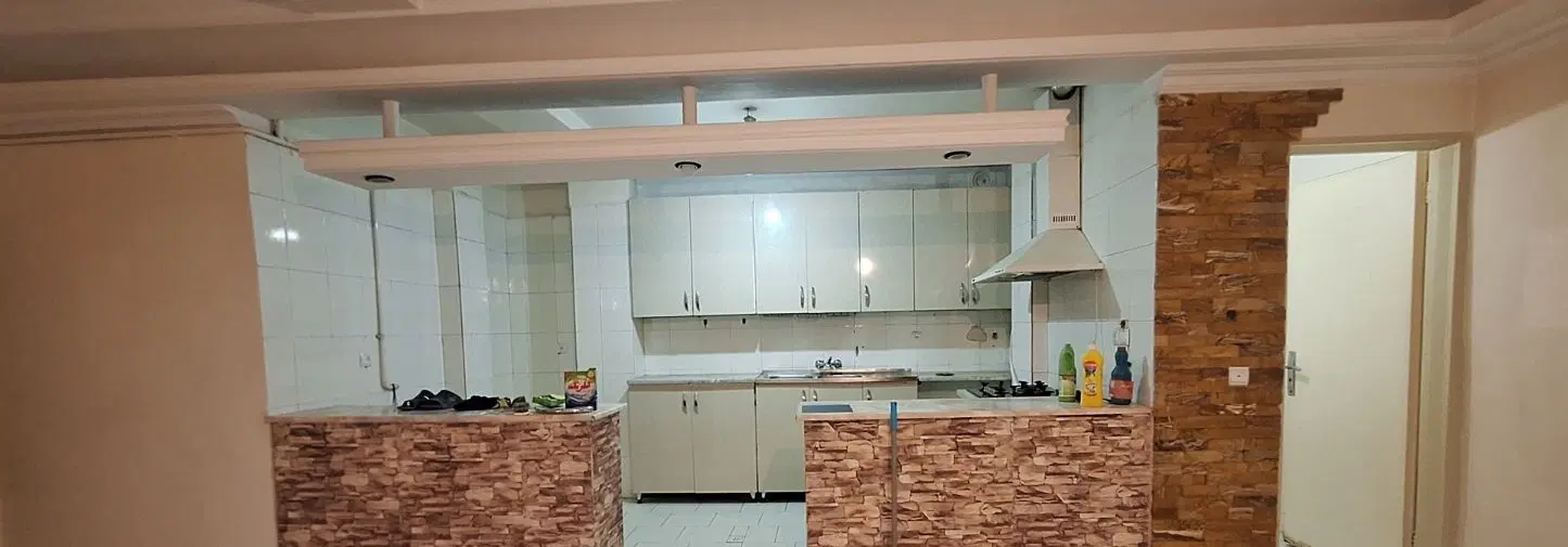 ۱۱۵متری گلشهر_آسانسور_پارکینگ اختصاصی_انباری_