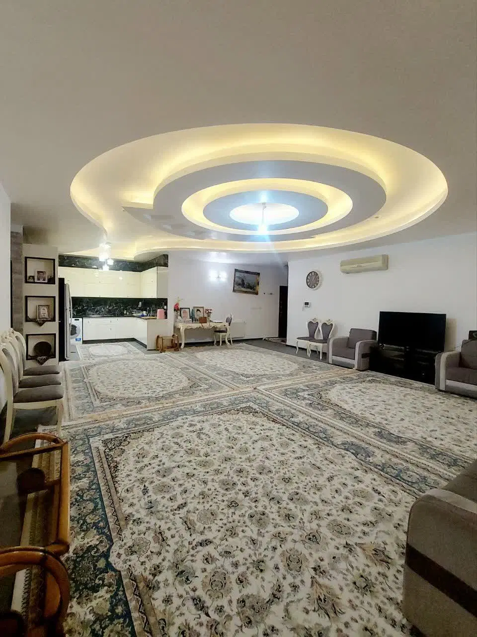 آپارتمان ۱۰۵متر بسیار شیک و خوش نقشه واقع درسبلان