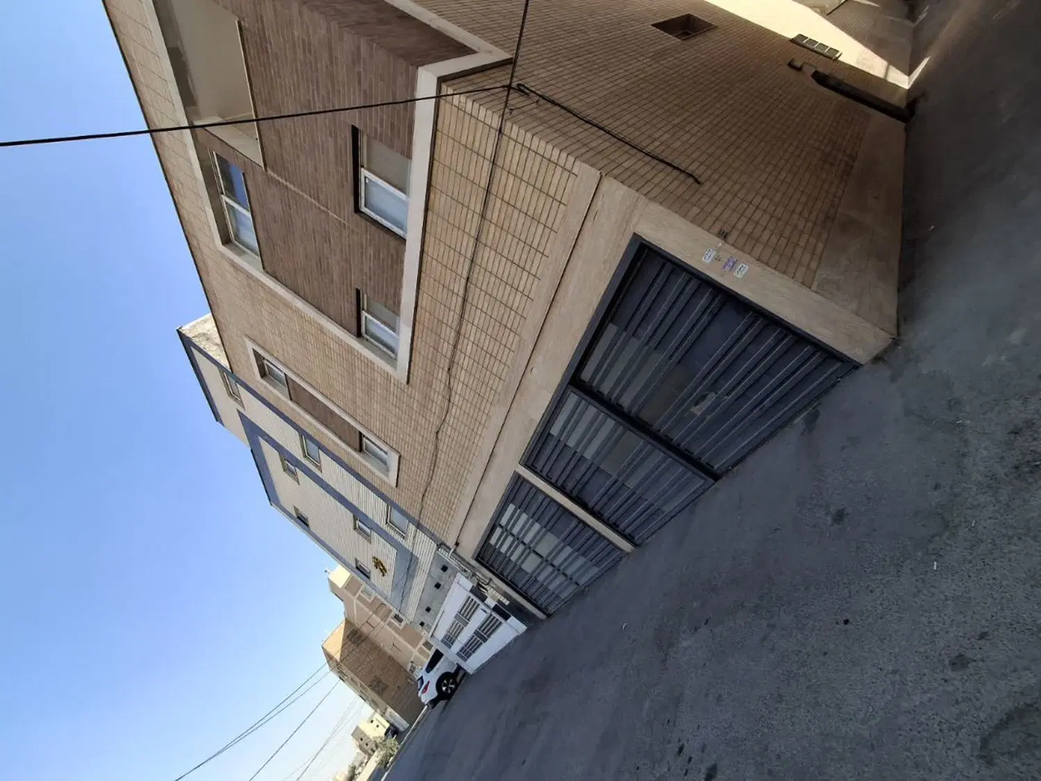 اجاره تفکیکی طبقه اول ۱۳۰ متر اردیبهشت