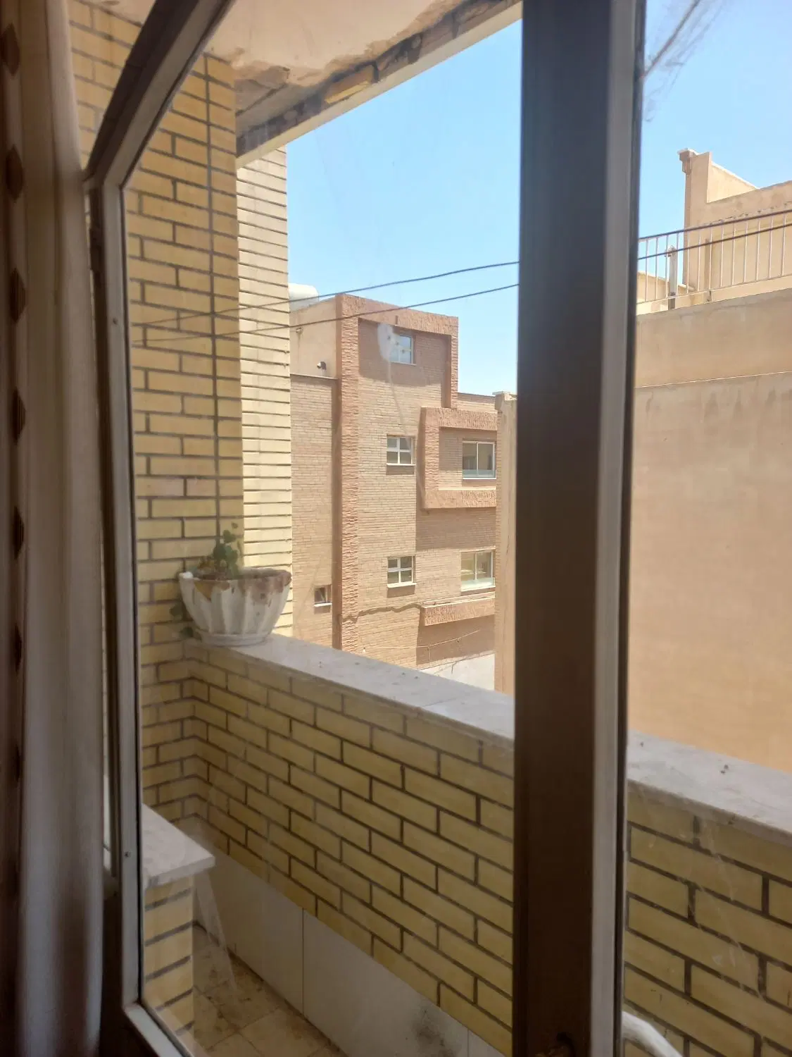 اپارتمان۱۳۰ متری