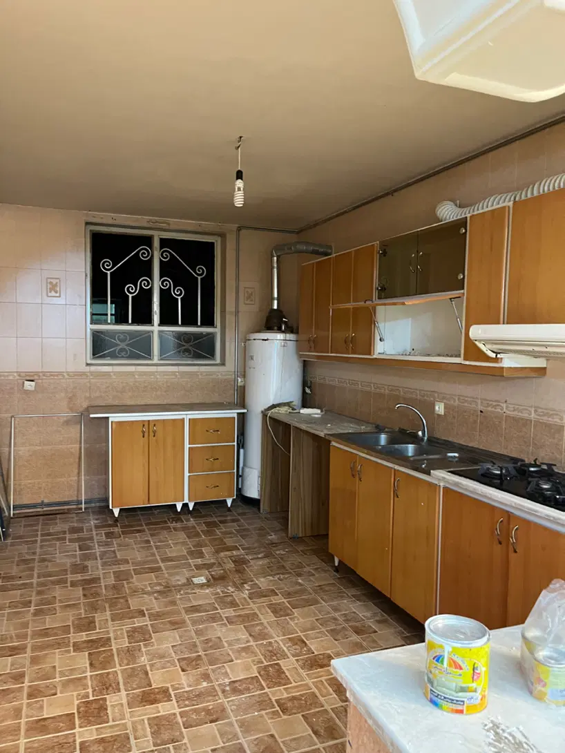 واحد ۱۰۰متری تمیز شهرک ذوالفقار